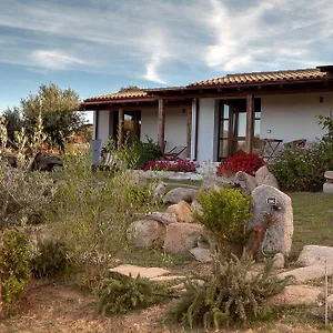 Agriturismo Nuraghe Tuttusoni Séjour à la ferme