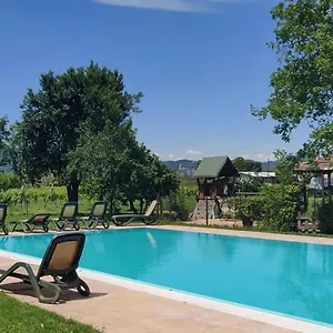 Agriturismo L'albara - Wines, Pool & Spa Séjour à la ferme